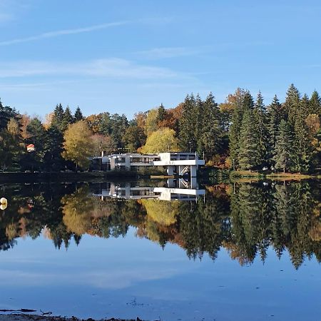Hotel Vvf Eden Lake Еґлетон Екстер'єр фото