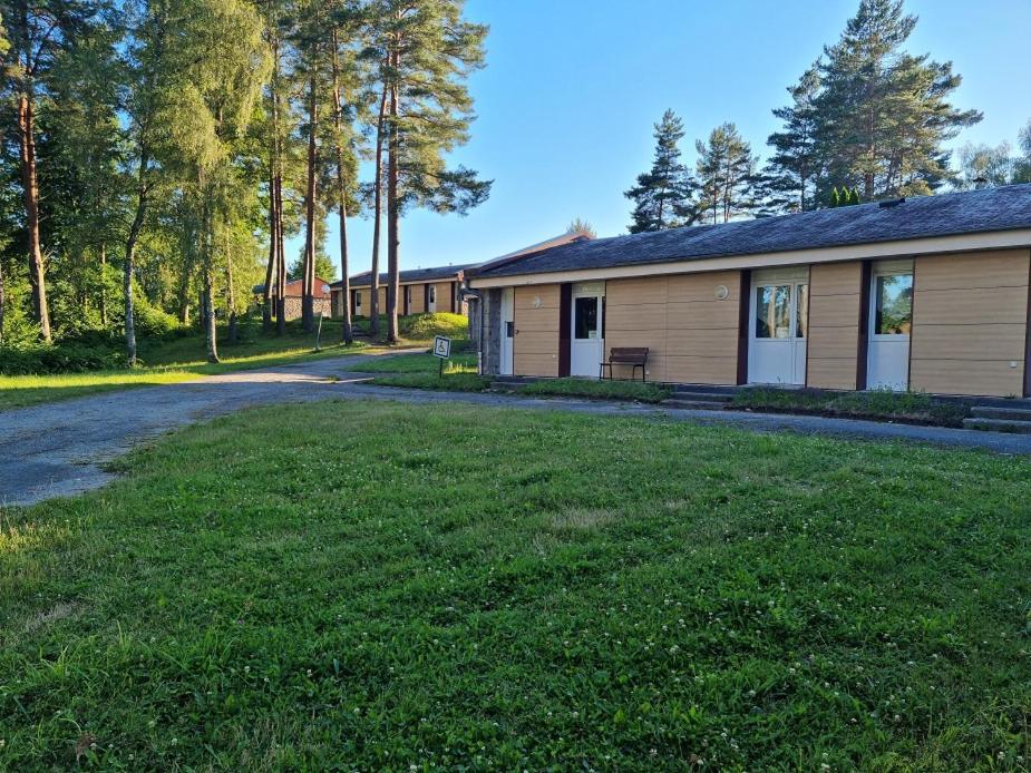 Hotel Vvf Eden Lake Еґлетон Екстер'єр фото