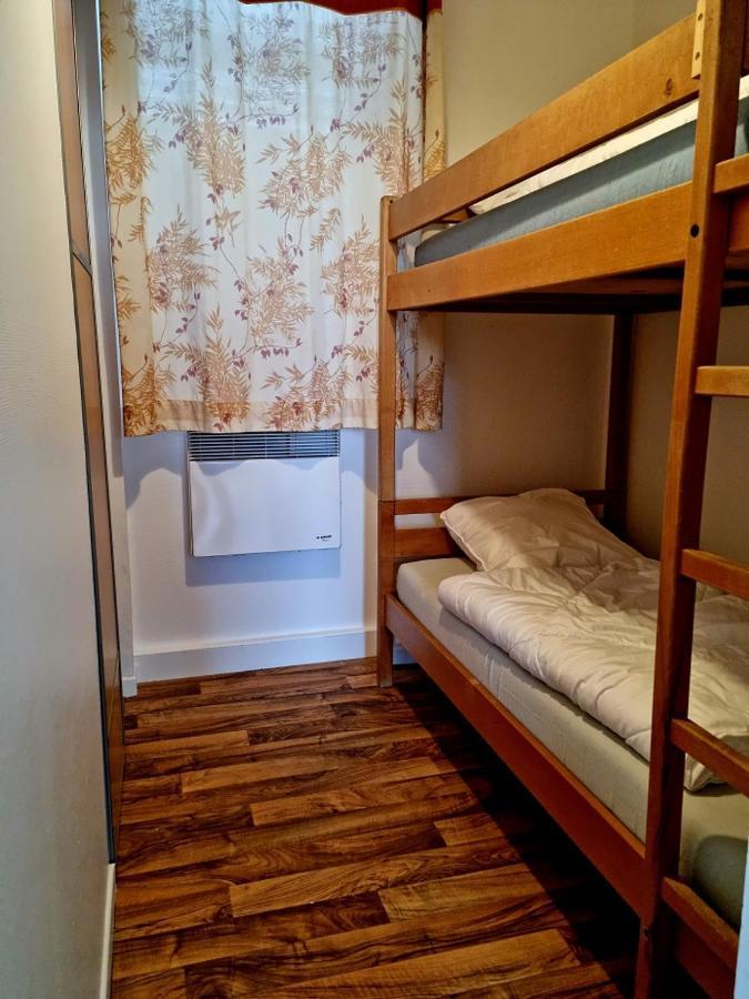 Hotel Vvf Eden Lake Еґлетон Екстер'єр фото