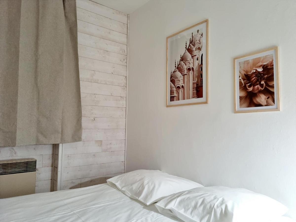 Hotel Vvf Eden Lake Еґлетон Екстер'єр фото